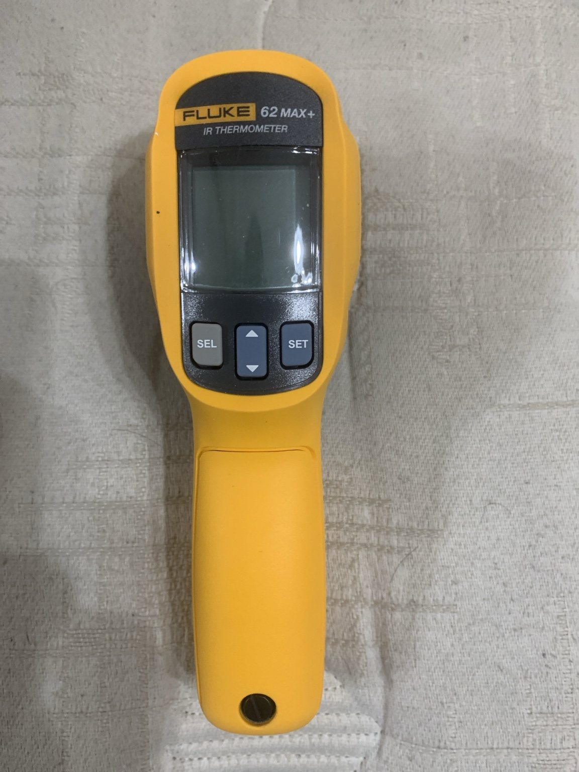 Infrared temperature measurement equipment